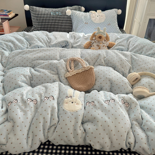 ins可爱兔牛奶绒四件套珊瑚绒