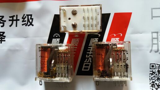 泰科R10-E1X4-V700 原装进口 全新正品 拍前询价 五金/工具 电磁继电器 原图主图