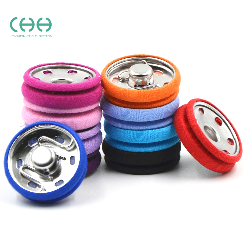 彩色包布金属按扣隐形大衣