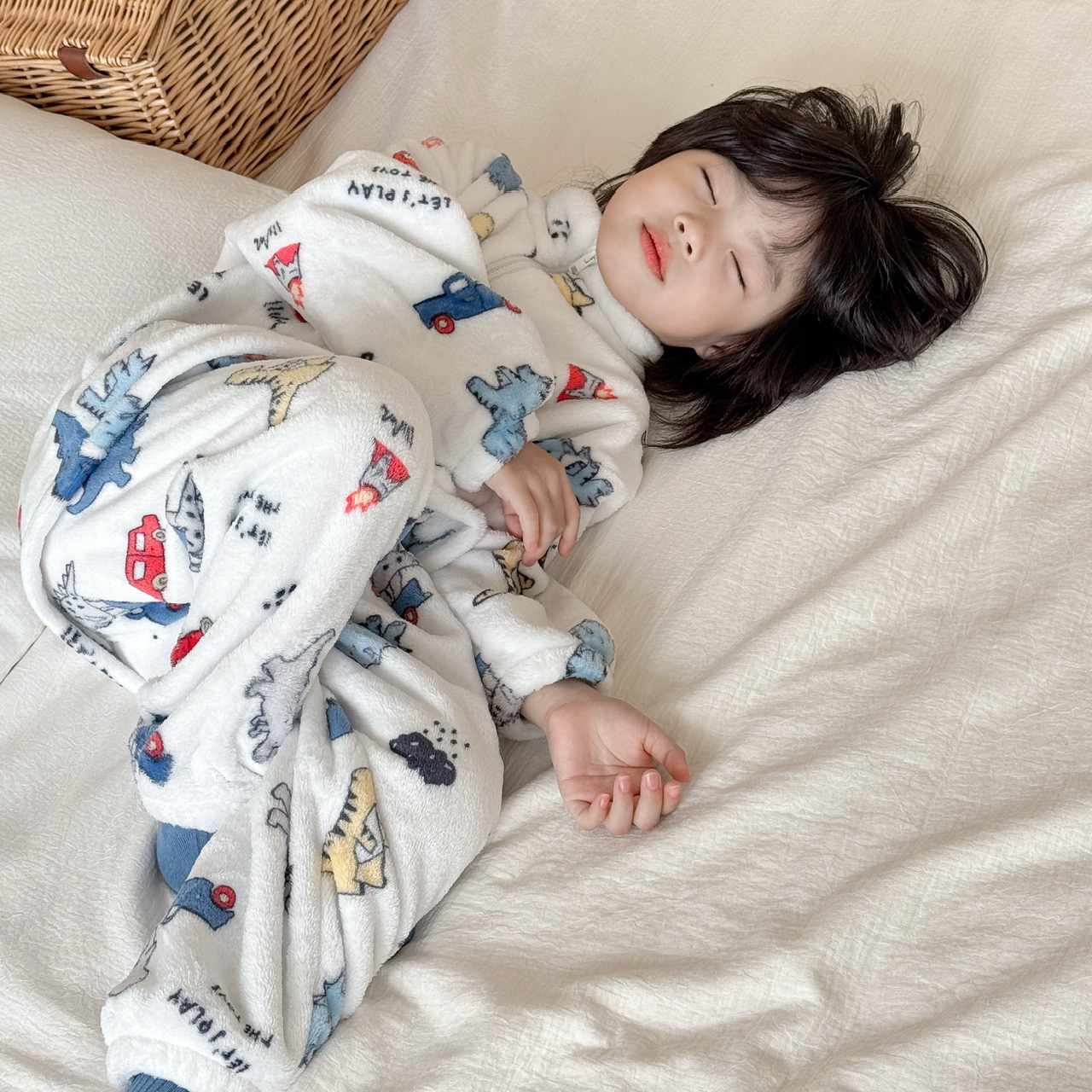 儿童卡通法兰绒拉链款家居服套装