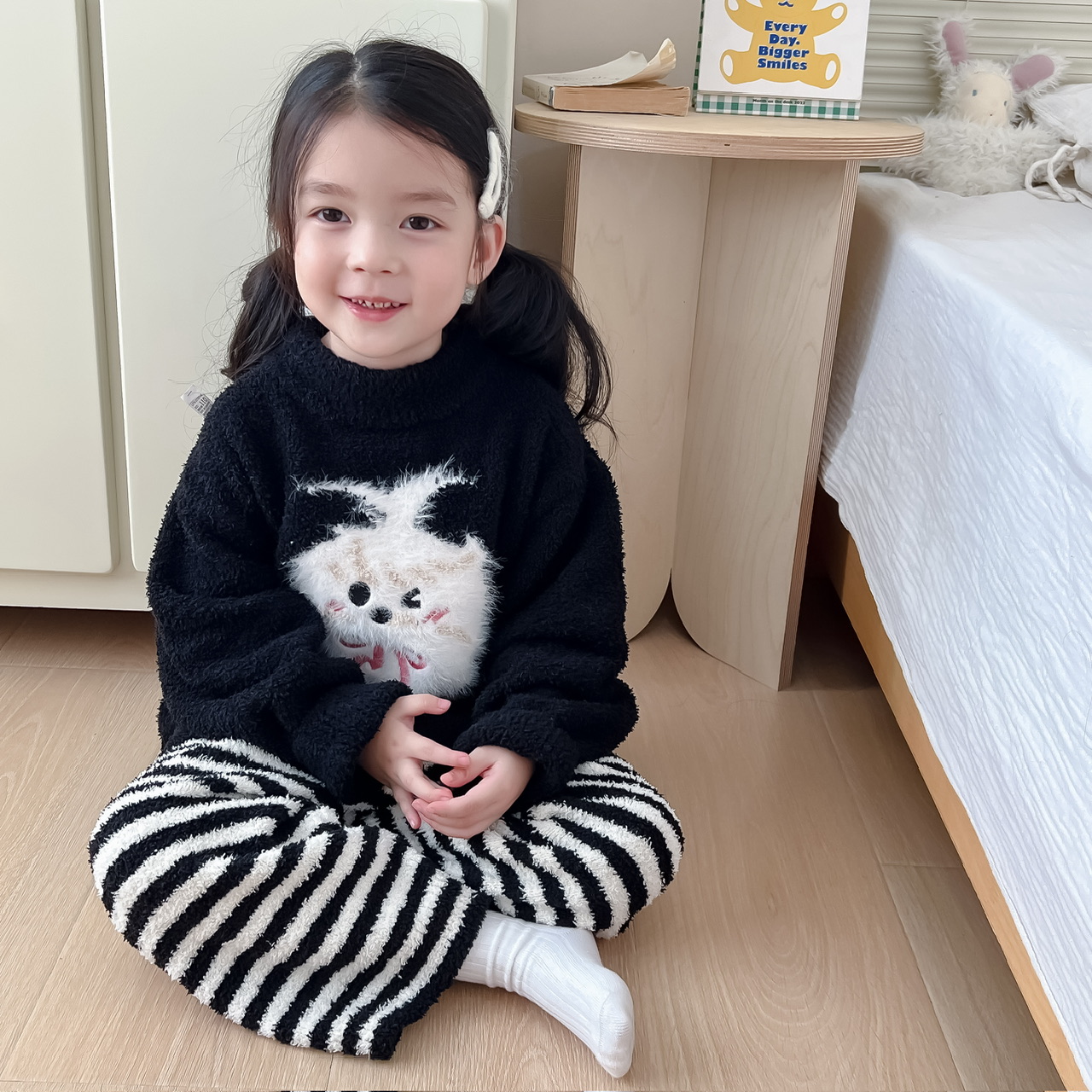 INS爆款亲子款半边绒家居服套装