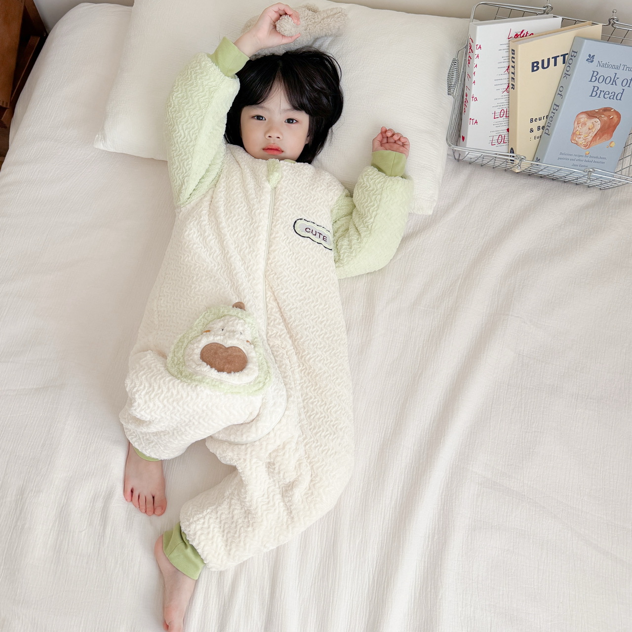 宝宝秋冬护肚防踢被儿童家居服