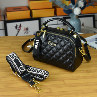 香港品牌Droe正品真皮高级感小香风菱格包手提单肩枕头包斜挎包女