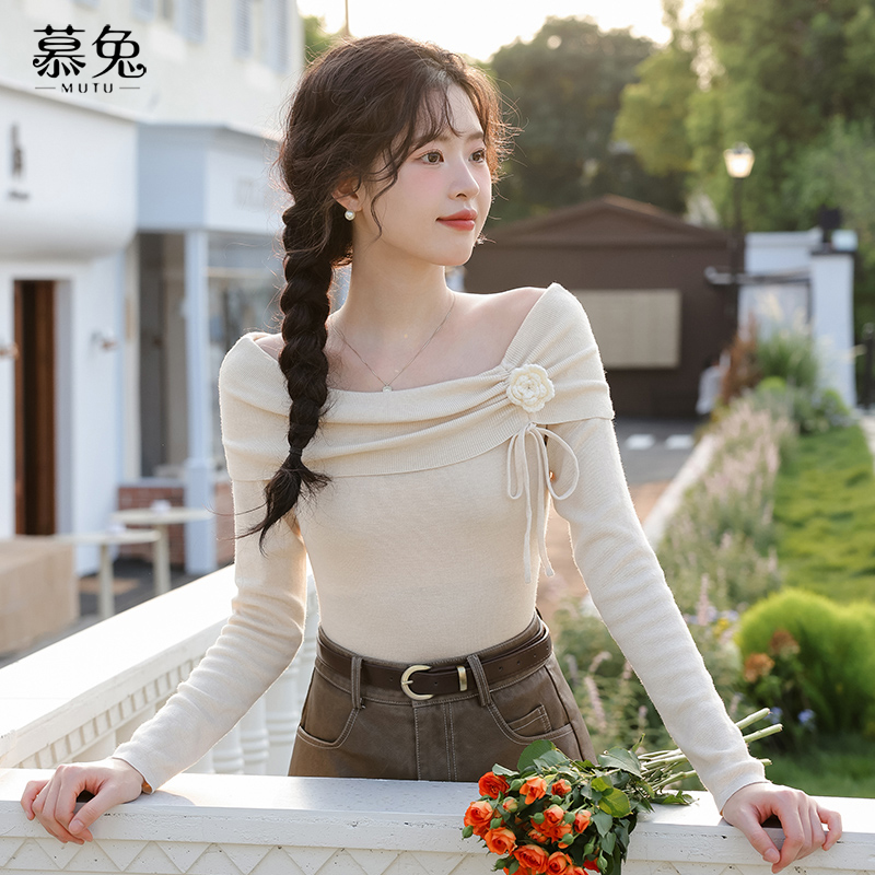 慕兔法式复古一字肩针织衫