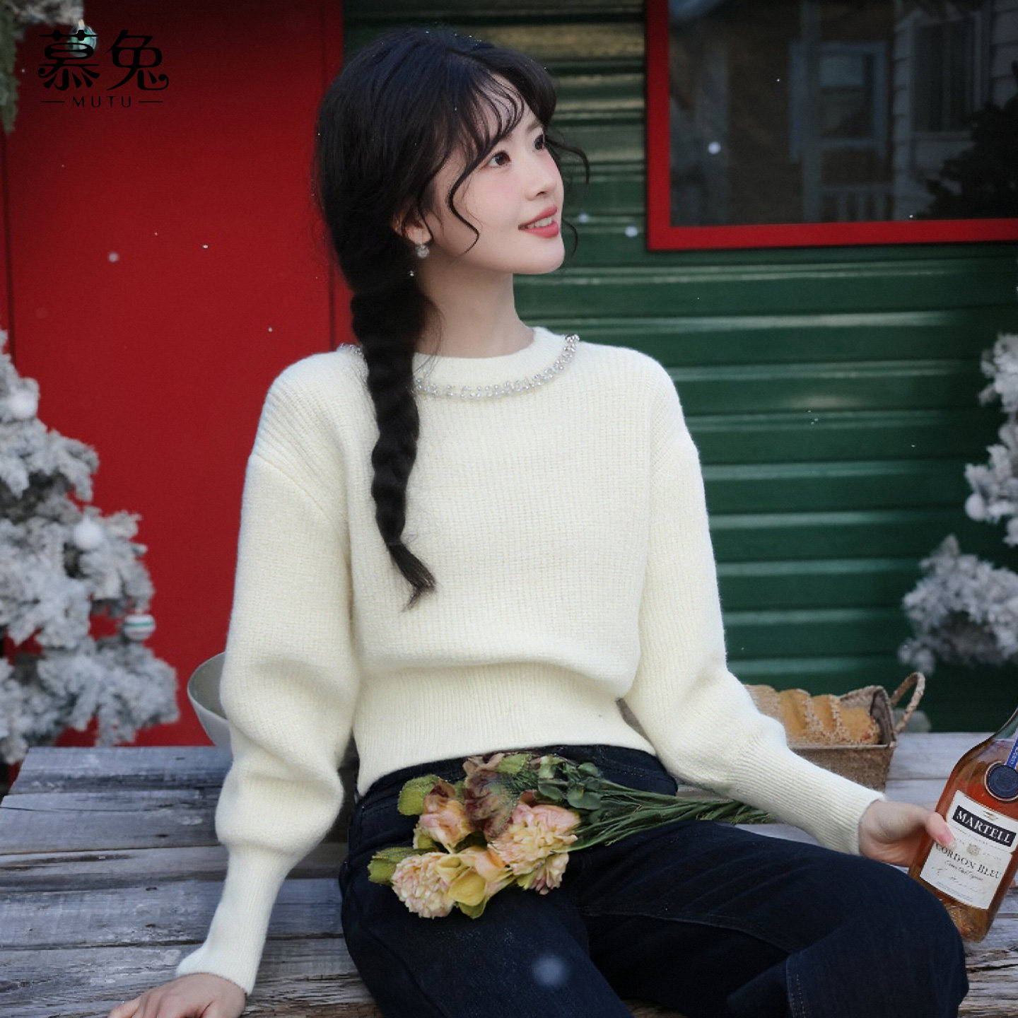 慕兔温柔风钉珠圆领毛衣女2025冬季新款气质宽松长袖针织套头上衣,女装/女士精品,毛衣,淘宝优惠券,粉丝福利购,淘宝优惠卷