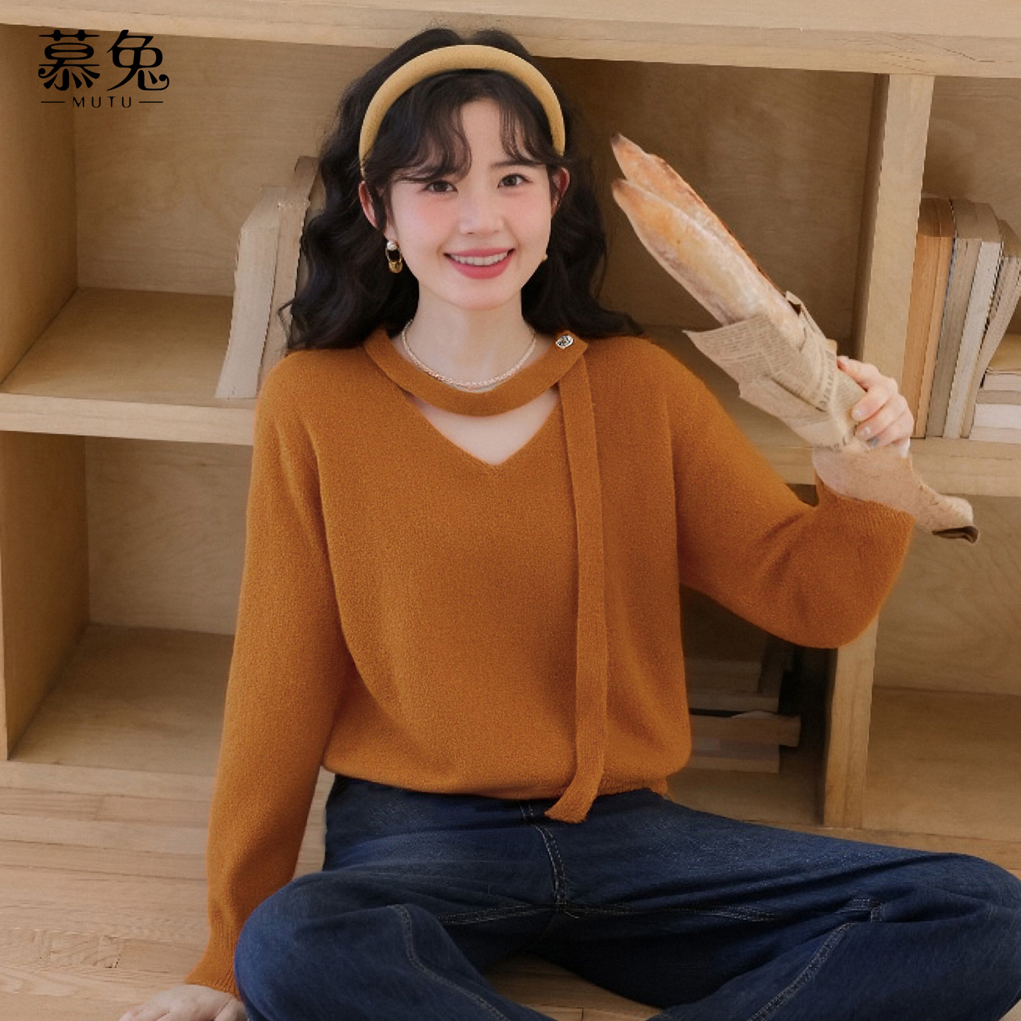 慕兔小个子V领挂脖针织衫女