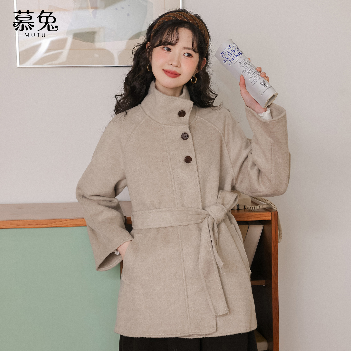 慕兔高级感立领双面呢外套