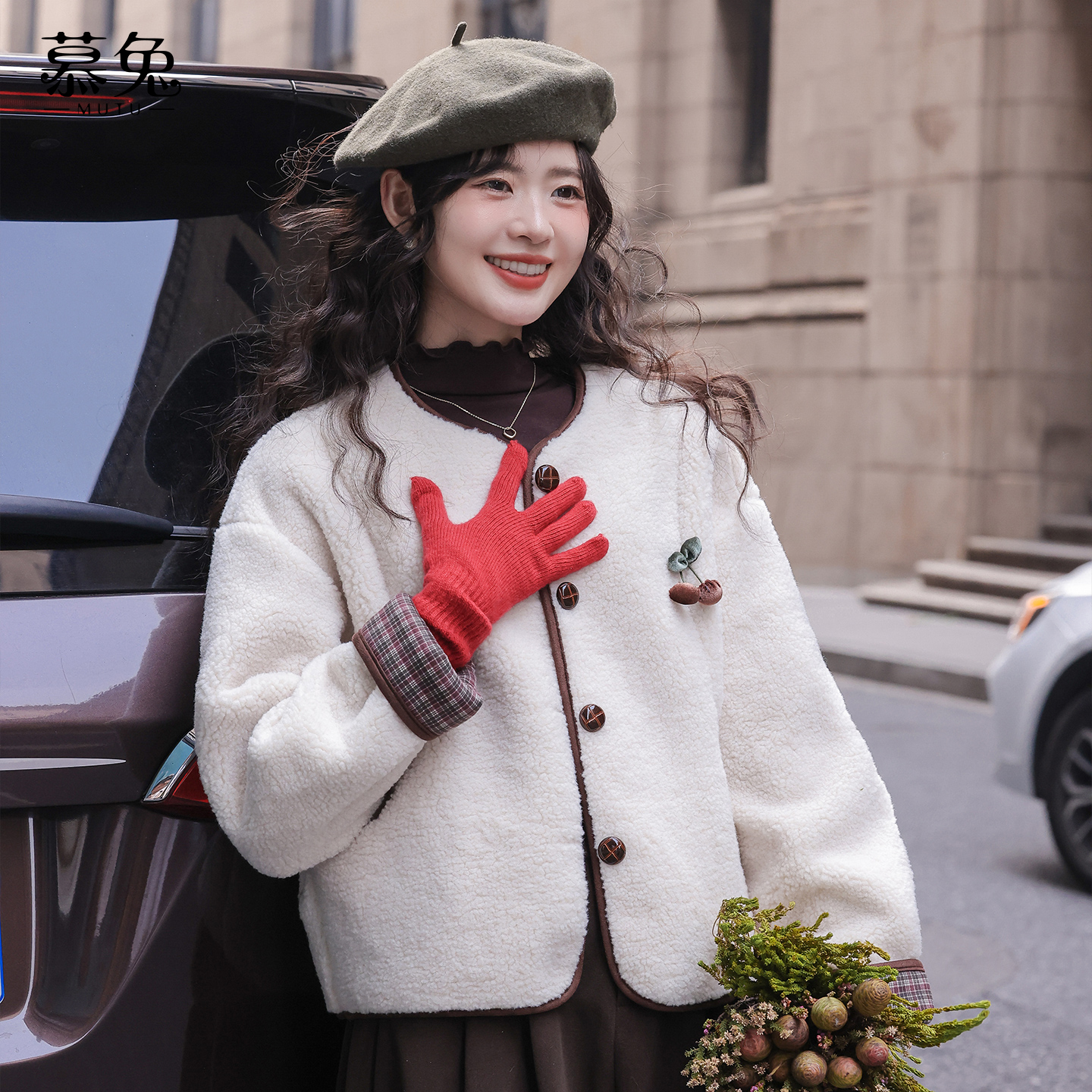 慕兔复古气质仿羊羔毛外套