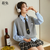 小个子刺绣针织马甲两件套装 慕兔2026春新品 学院风蓝色polo领衬衫