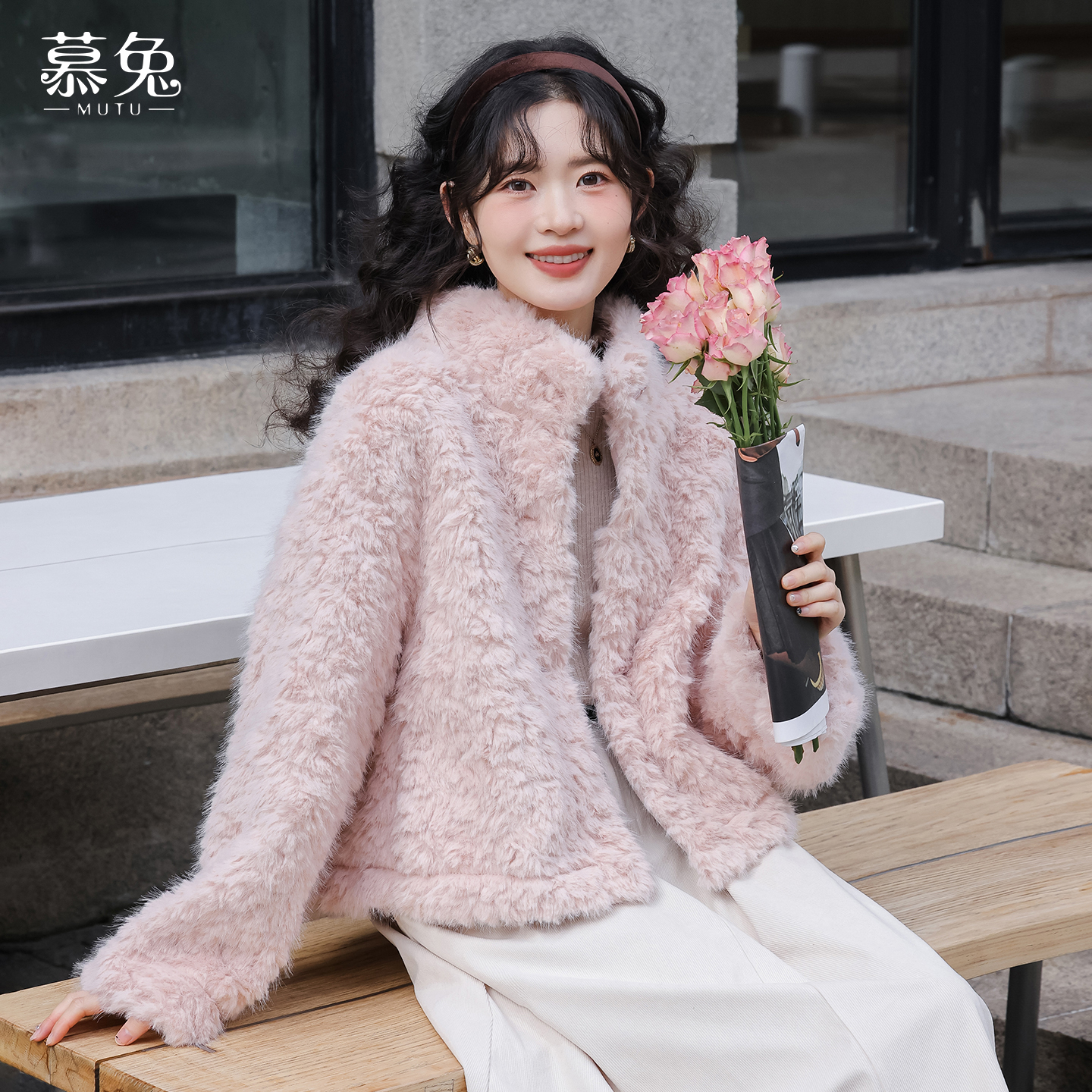 慕兔小香风粉色仿羊羔毛绒外套
