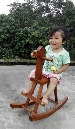 儿童玩具实木制摇摇马木马宝宝2椅子3岁幼儿园可坐男孩六一礼物