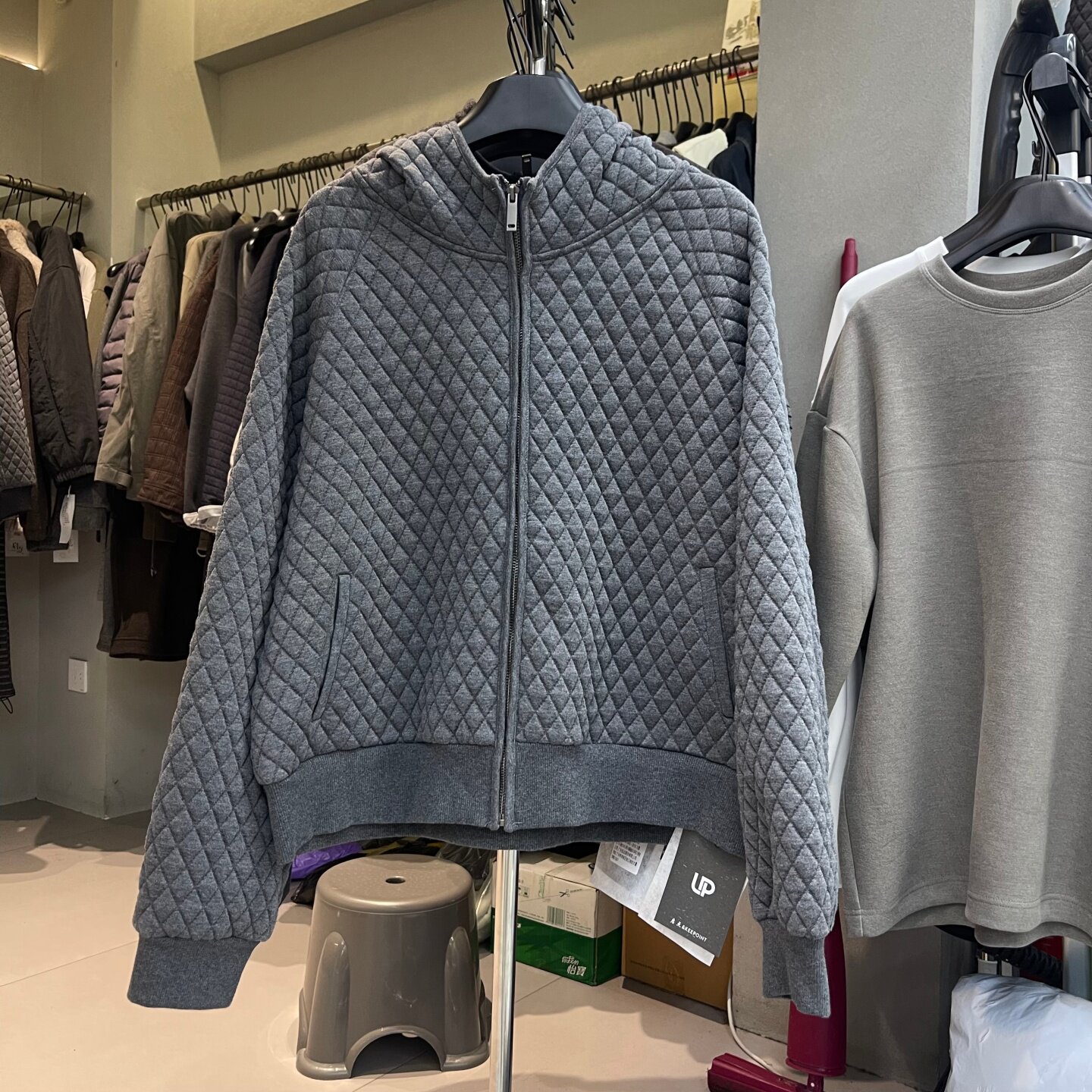 高级感菱格棉服休闲连帽夹棉外套