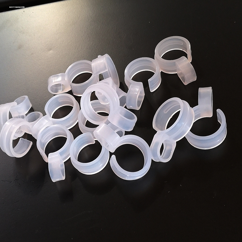 晾衣杆塑料扣衣杆防滑扣家用凉杆防风勾扣衣架晒衣服挂衣架分隔器