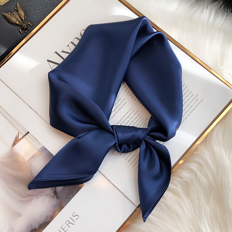 深蓝色真丝丝巾新款2025爆款中方巾百搭纯色100%桑蚕丝秋冬小领巾
