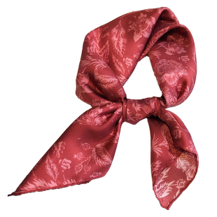 斜纹绸真丝丝巾2025新款女中方巾百搭安格拉红色100%桑蚕丝小领巾