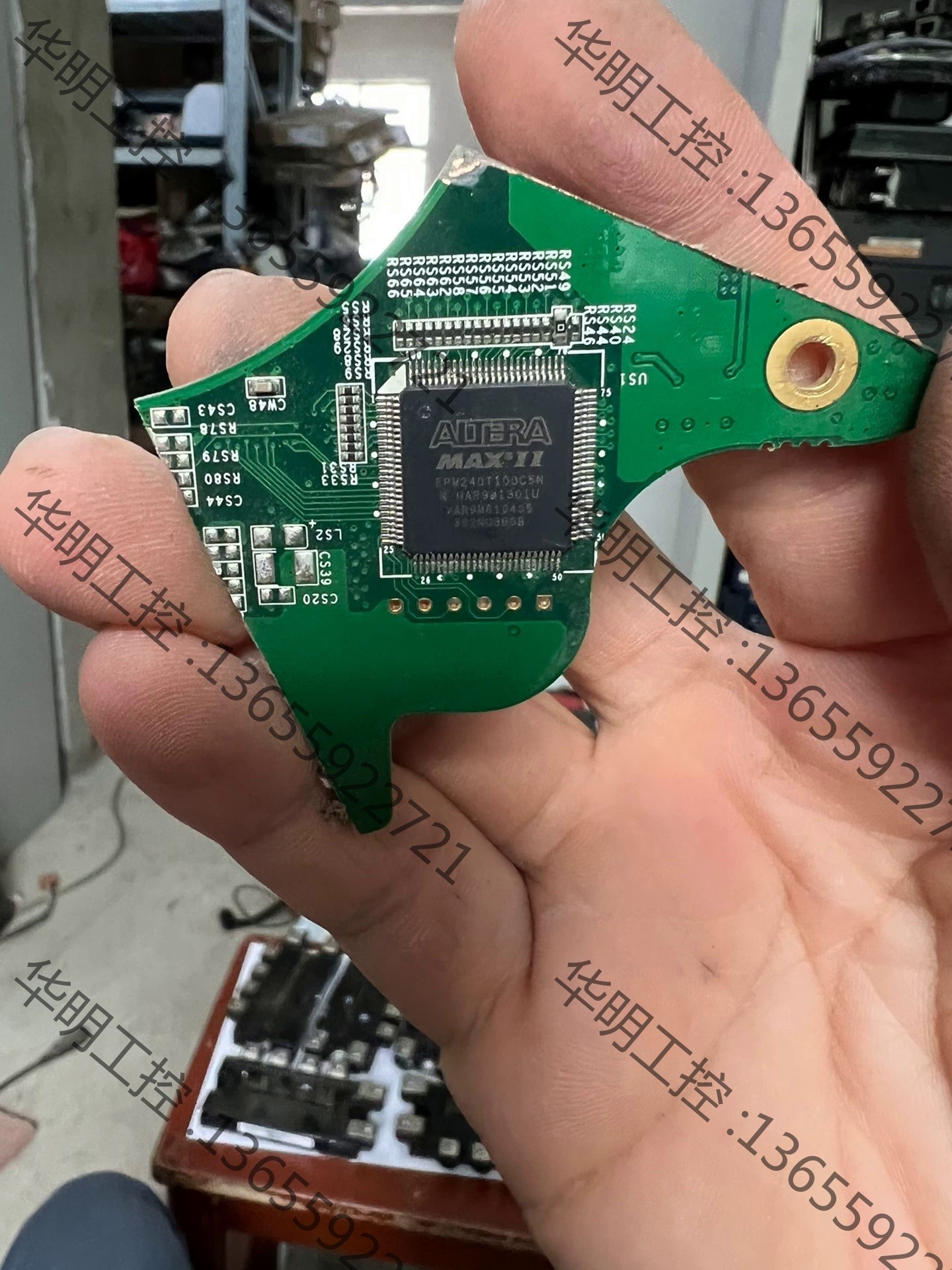 议价 EPM240T100C5N