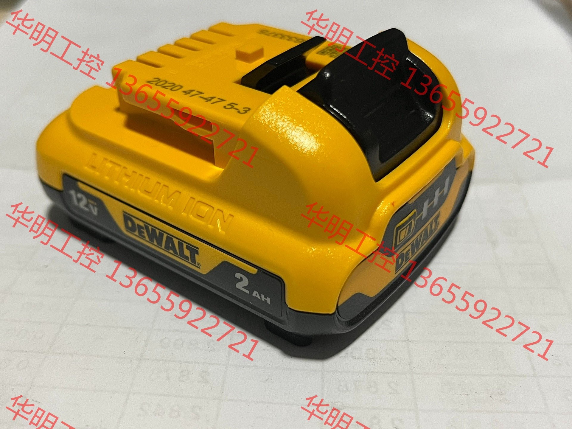 议价 DCB122，得伟12v/2a，全新原装，购买的私聊