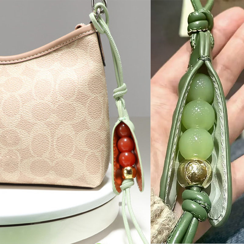适用loewe女包挂件翡翠绿豌豆夹