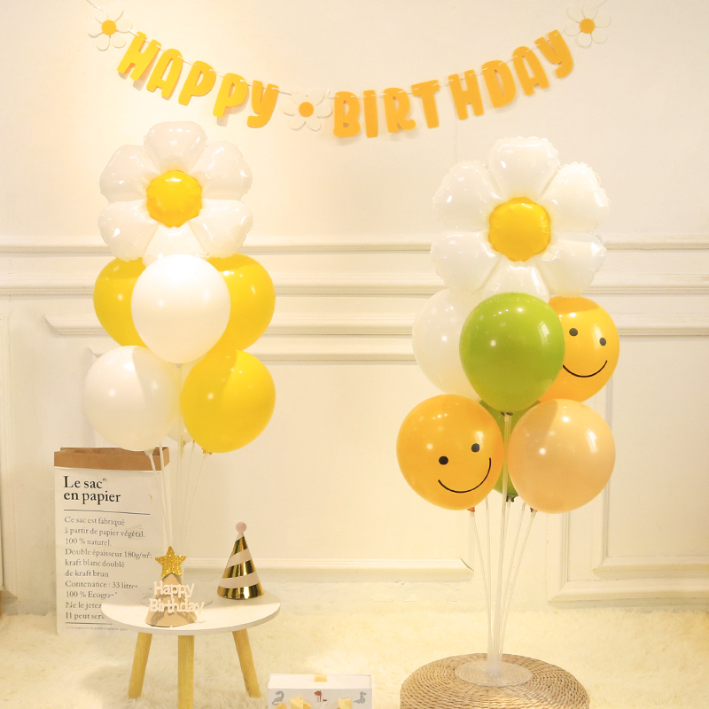 雏菊花朵桌飘气球野餐道具