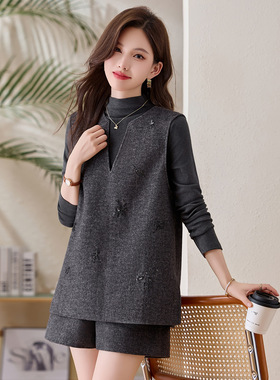 时尚套装2026春季新款女装气质马甲+打底衫+短裤三件套裤 ME5133