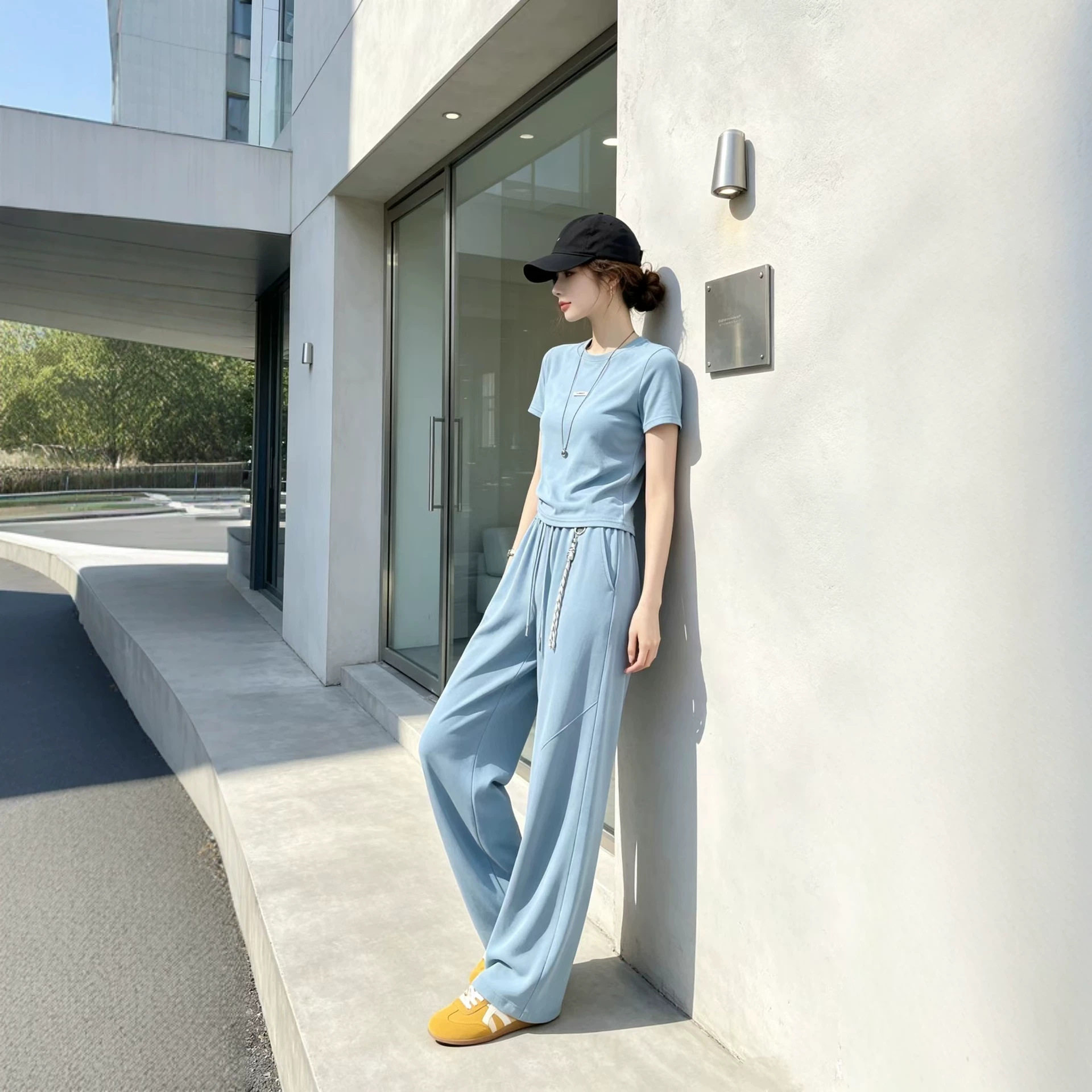 高端欧货休闲运动套装女夏修身收腰显瘦灰色短袖T恤阔腿裤两件套