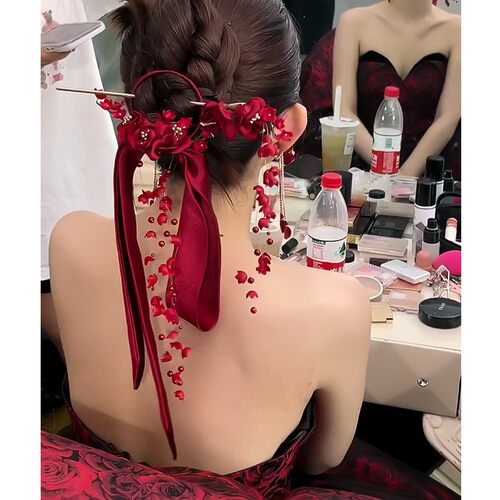 红色敬酒服铃兰花流苏发簪发饰