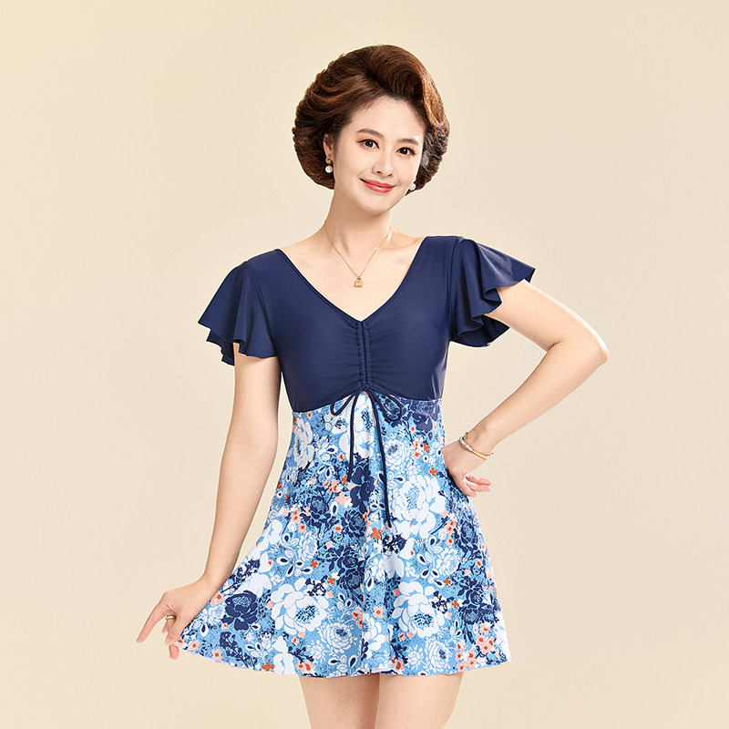 2026新款连体泳衣女中老年妈妈款保守显瘦遮肚大码温泉游泳衣