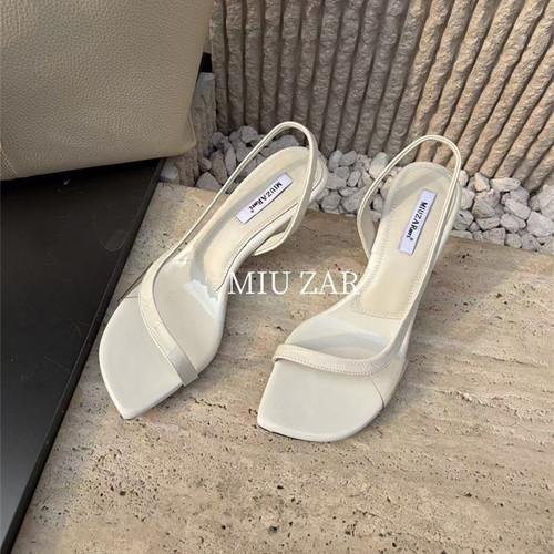 妙莎MIUZAR女鞋2026夏季新款一字带凉鞋高跟凉鞋露趾时髦一体色