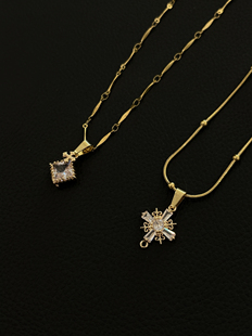 Vintage中古军花十字架锆石宫廷铜镀金男女项链 25AW 小心袖 口