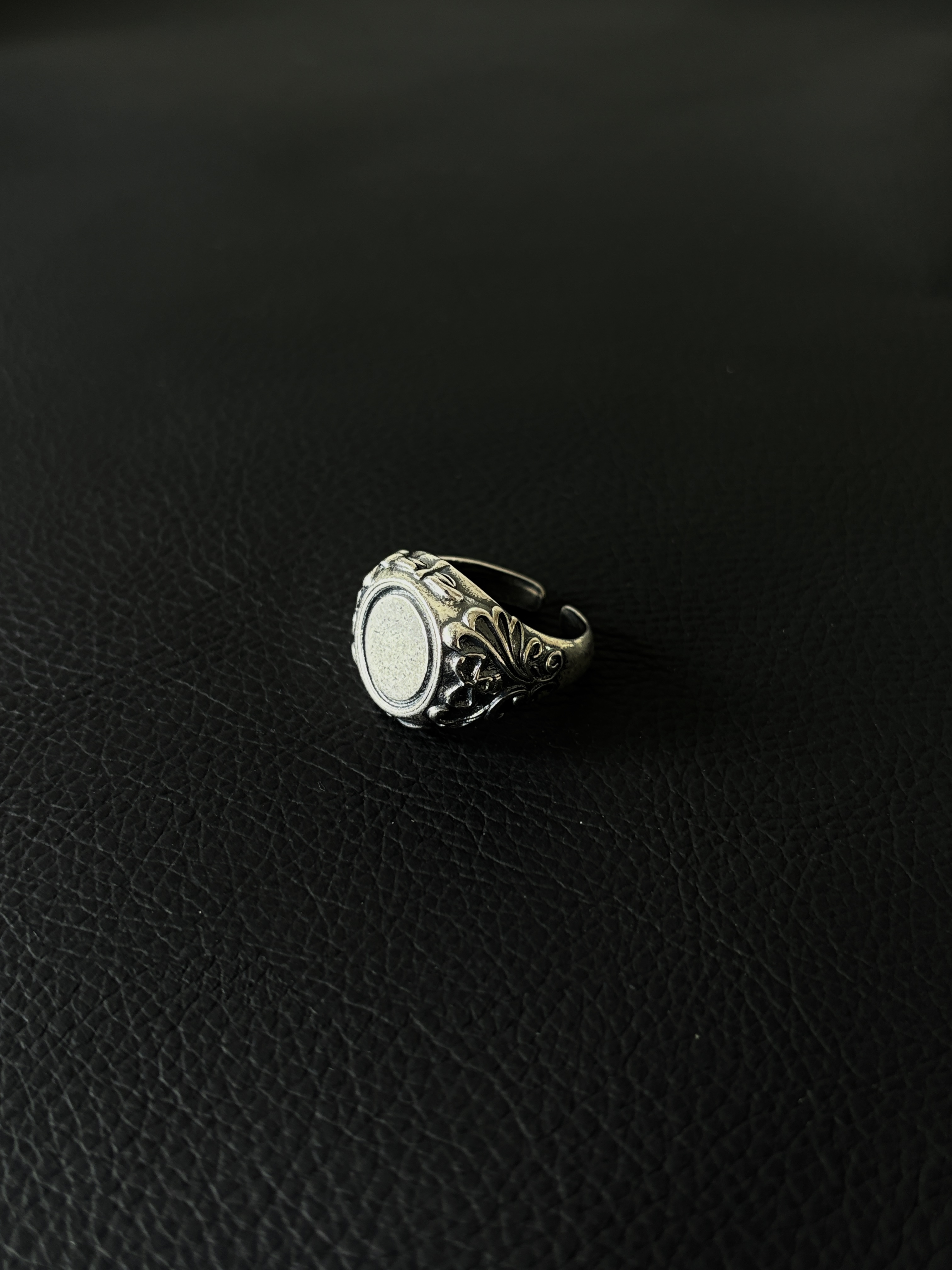 小心袖口 Vintage光面藤蔓雕花中古戒指金属活口小众男女配饰指环