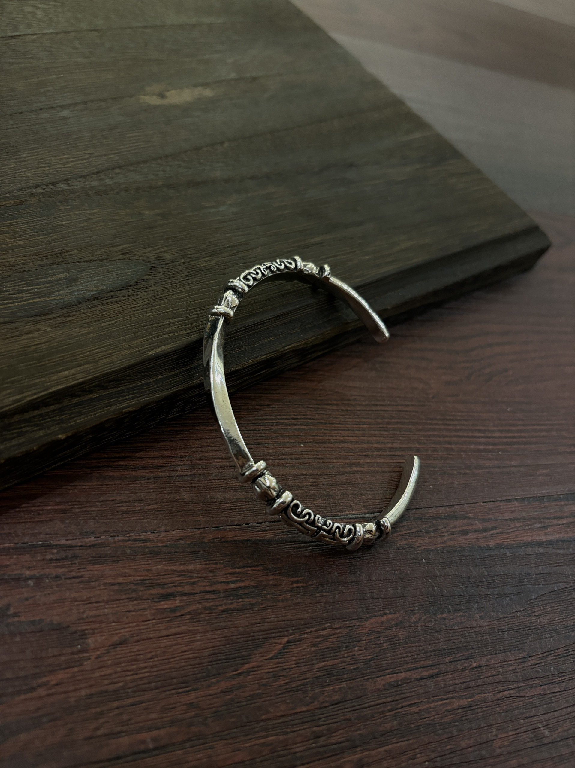 小心袖口 Vintage中古运转乾坤活口手镯小众设计钛钢做旧手环,饰品/流行首饰/时尚饰品新,手镯,淘宝优惠券,粉丝福利购,淘宝优惠卷