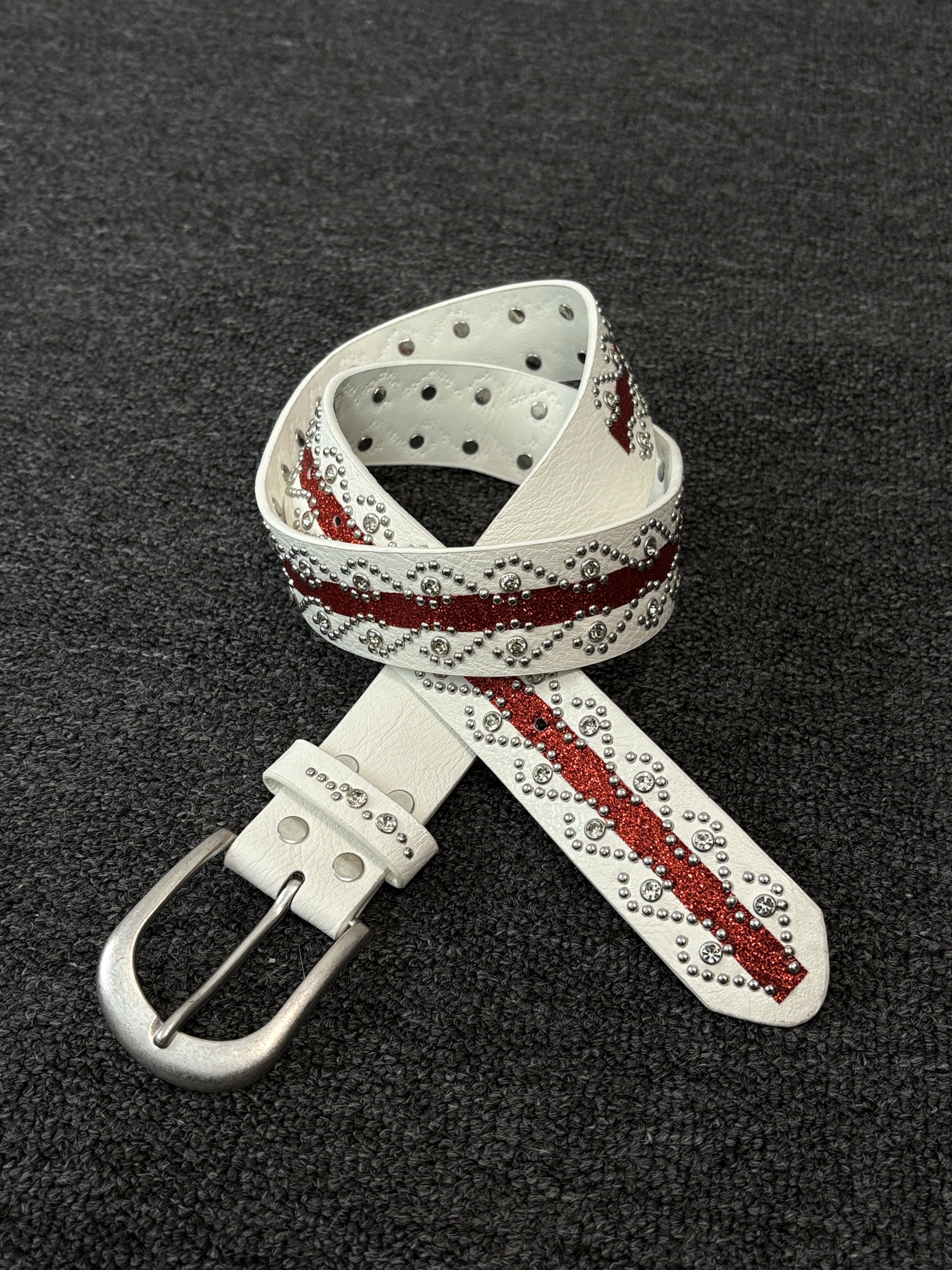 小心袖口 Vintage中古原创白红民族风腰带百搭小众男女复古风皮带,服饰配件/皮带/帽子/围巾,腰带/皮带/腰链,淘宝优惠券,粉丝福利购,淘宝优惠卷