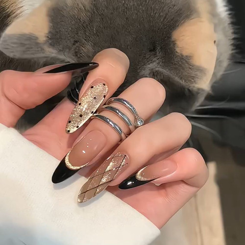 【柏林少女】纯手工复古黑金法式菱格波点猫眼穿戴甲美甲显白轻奢