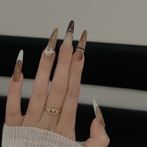 美拉德风秋冬琥珀晕染法式焦糖色显白纯手工穿戴甲温柔感美甲贴片