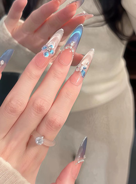 【迷失香】纯手工穿戴甲冰透蓝色法式猫眼碎钻蝴蝶气质显白美甲贴