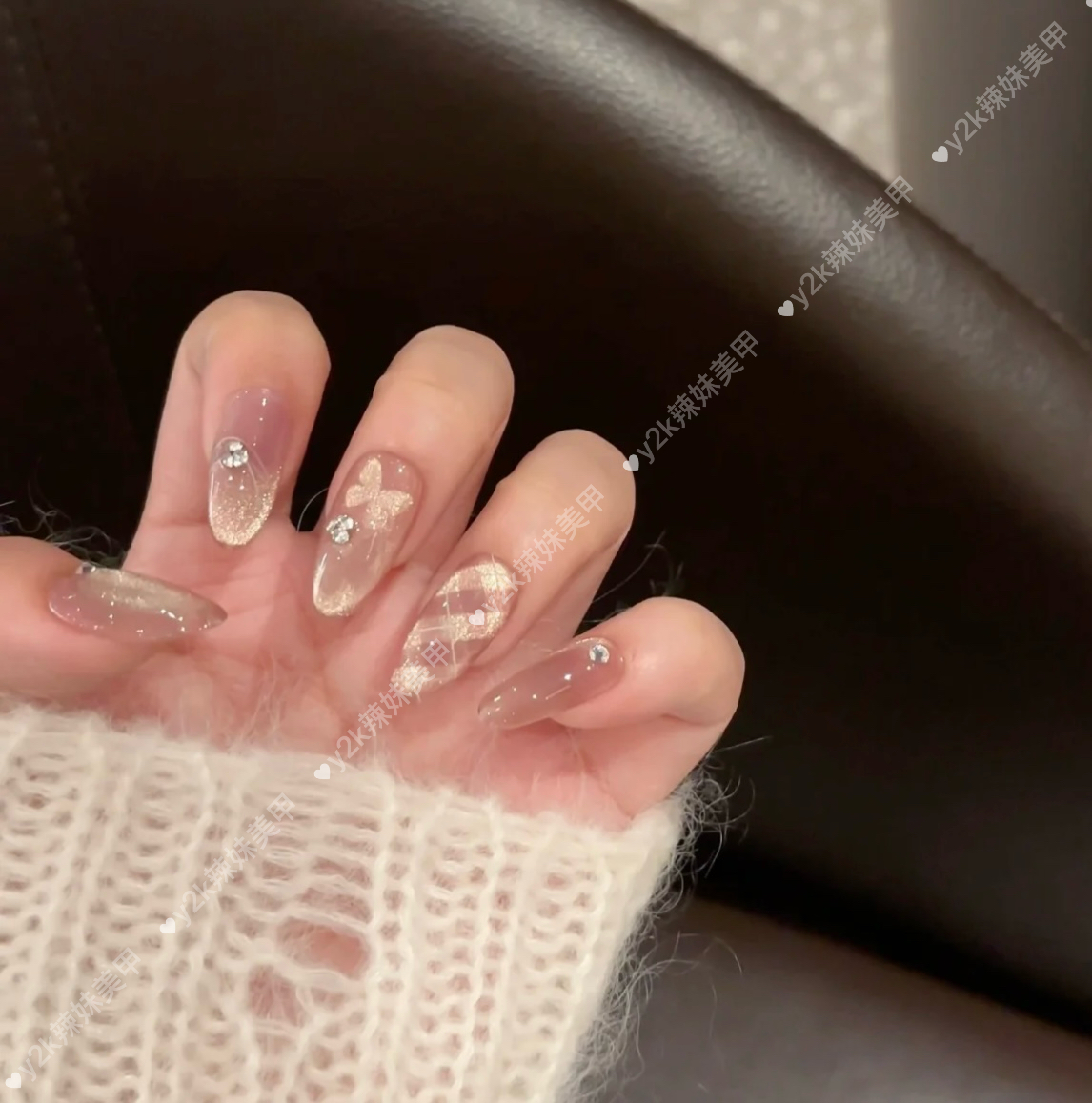 法式晶石猫眼手工穿戴甲纯欲蝴蝶温柔显白爱心小钻百搭可拆卸贴片