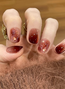 【红茶琉璃】新年手工穿戴甲红色猫眼琥珀晕染短款显白氛围感美甲
