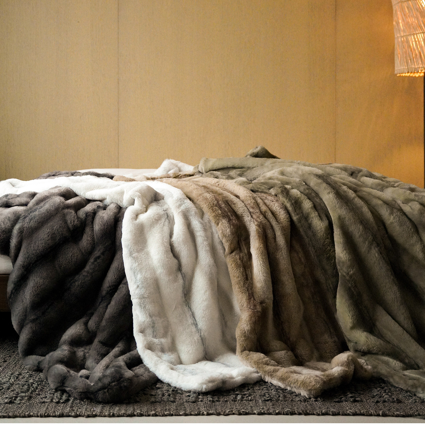 融雪兔貂毛毯沙发毯子午睡毯办公室披肩毛毯加厚冬2025新款盖绒毯