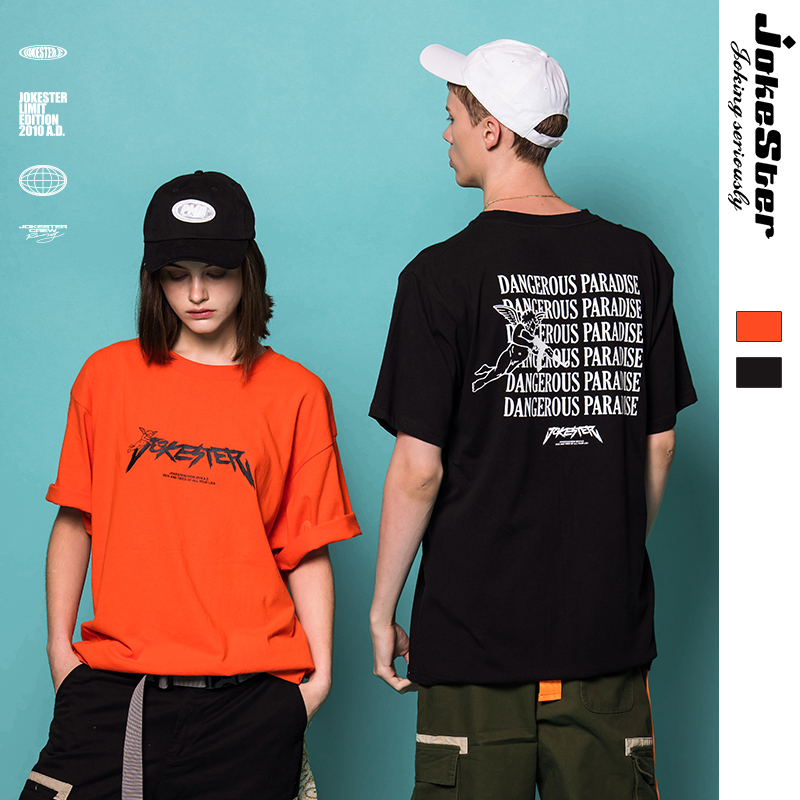 休潮流侣圆领字母印花宽松