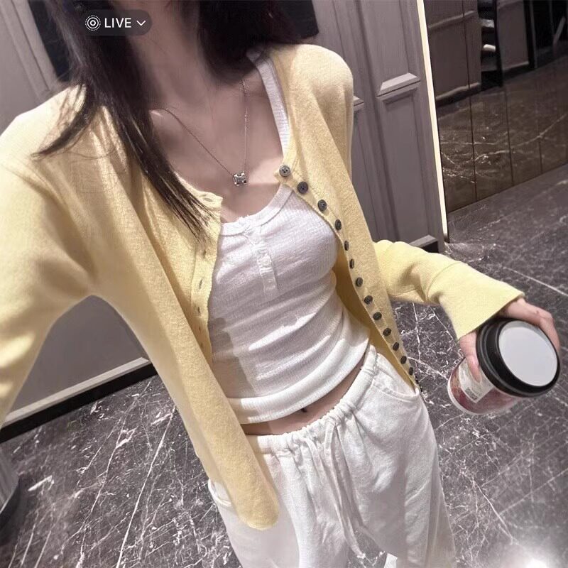 “27粒扣”麻灰针织开衫修身显瘦黄色针织上衣