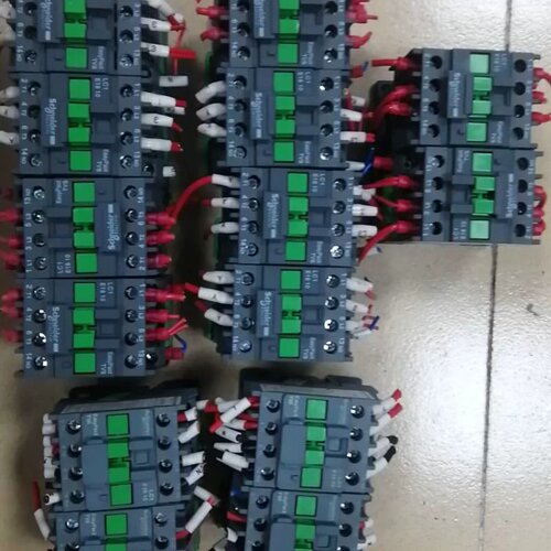 议价交流接触器LC1 E1810 有10个，R1810