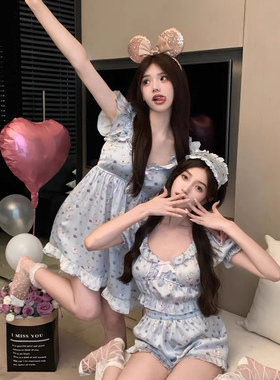 Sweet草莓女孩辣辣小兔游园会/ 精致定制可爱风丝滑缎面睡衣