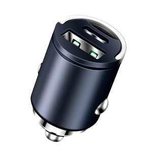 适用问界M7/M5/M9车载数据线typec转换头手机快充电器汽车内用品