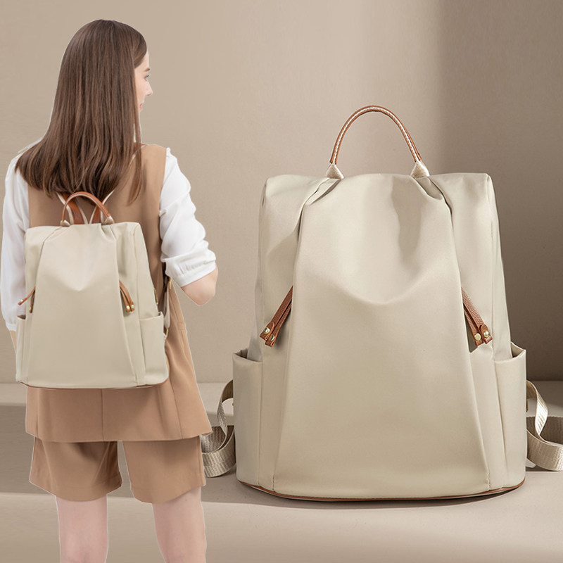 韩版防盗大容量轻便女背包简约款休闲上班通勤书包时尚气质双肩包