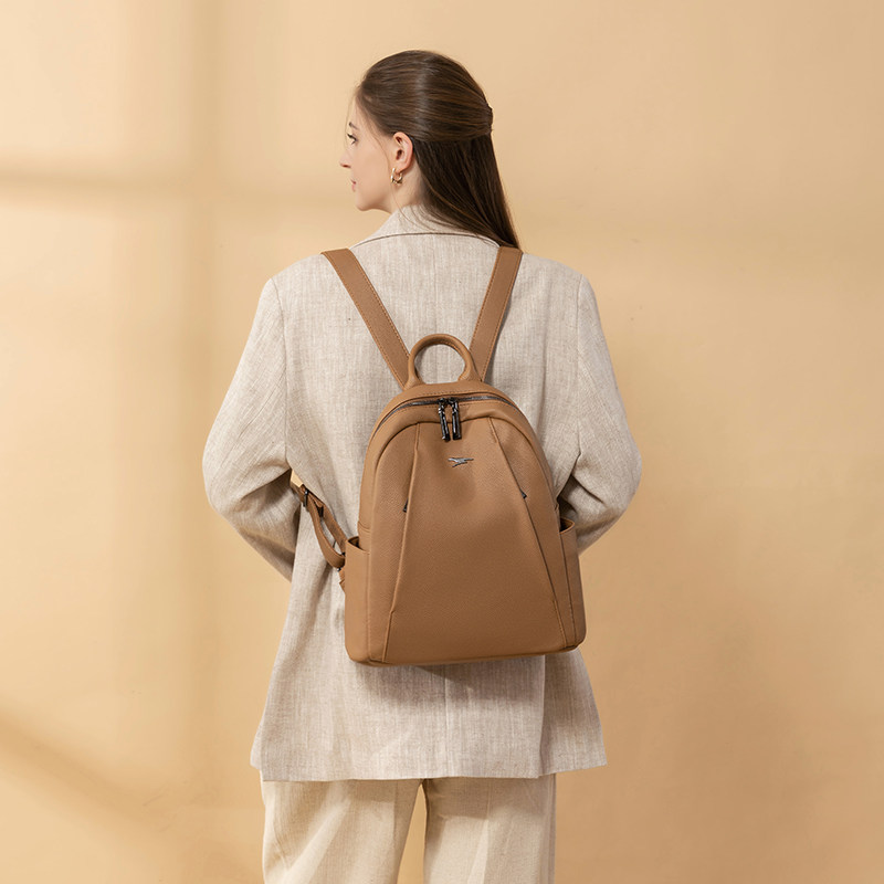 双肩包女复古软皮2025新款高级感简约欧美百搭大容量防盗防水背包