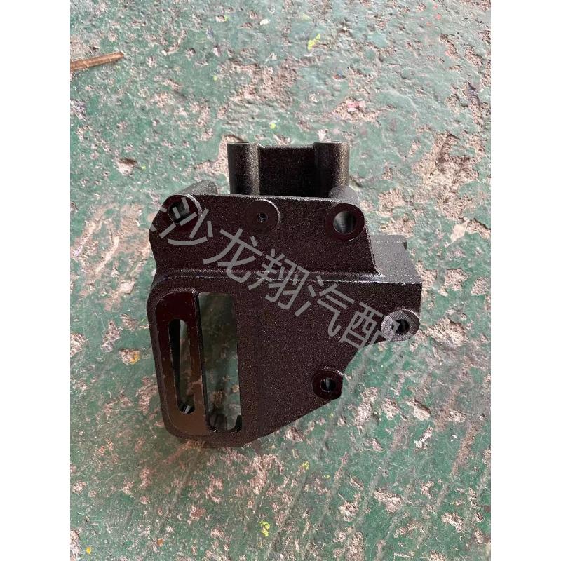 长丰猎豹 CS10 CFA6460方向机助力泵支架 助力泵铁支架总成 正厂
