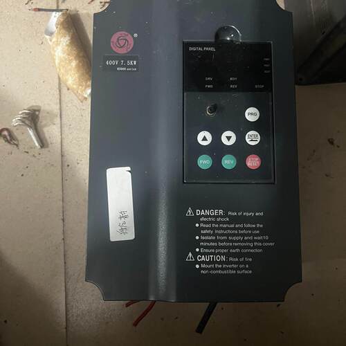 议价H3400A07D5K 众辰变频器 7.5KW 400V工控调速装置维修