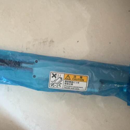 议价GT2-H50 位移传感器 高精度工业检测传感元件维修