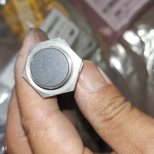 议价BCS M18B4G2-PSC080C-S0 BALLUFF 工控接近传感器维修