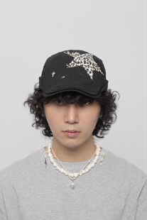 WORLDWIDE/小众设计师款y2k豹纹五角星铆钉前进帽街头复古贝雷帽